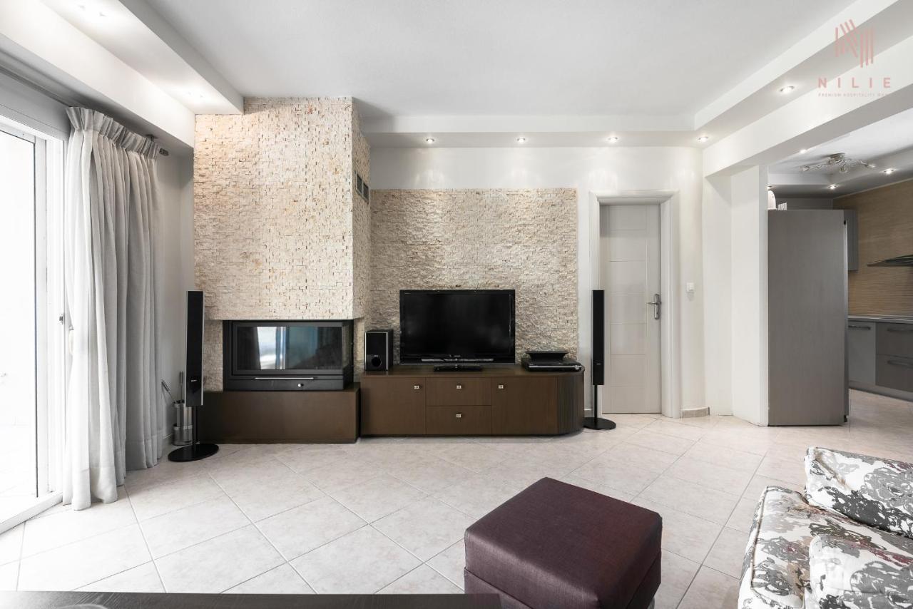 Breathtaking Villa, Nilie Hospitality Mgmt Possidi Extérieur photo