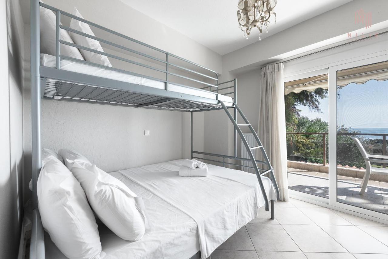 Breathtaking Villa, Nilie Hospitality Mgmt Possidi Extérieur photo