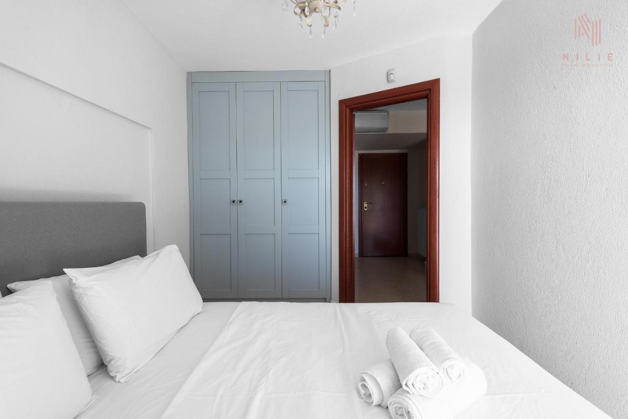 Breathtaking Villa, Nilie Hospitality Mgmt Possidi Extérieur photo