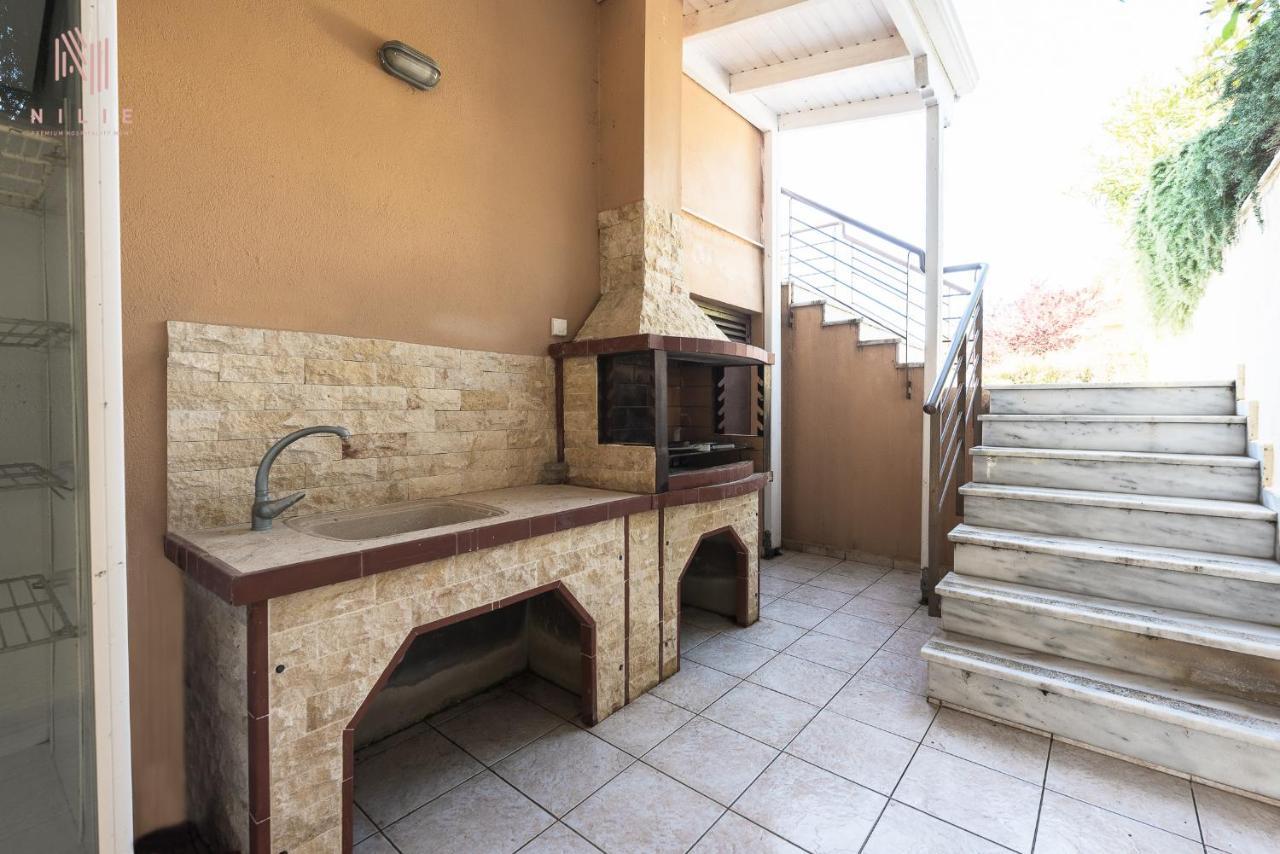 Breathtaking Villa, Nilie Hospitality Mgmt Possidi Extérieur photo